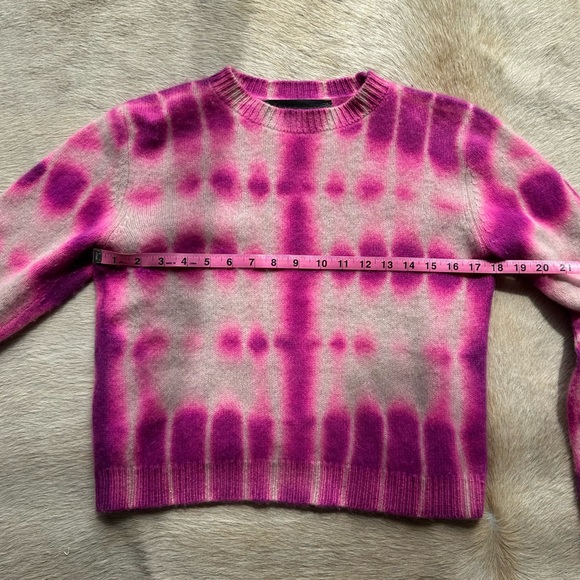 The Elder Statesman Sweater - Picture 10 of 10